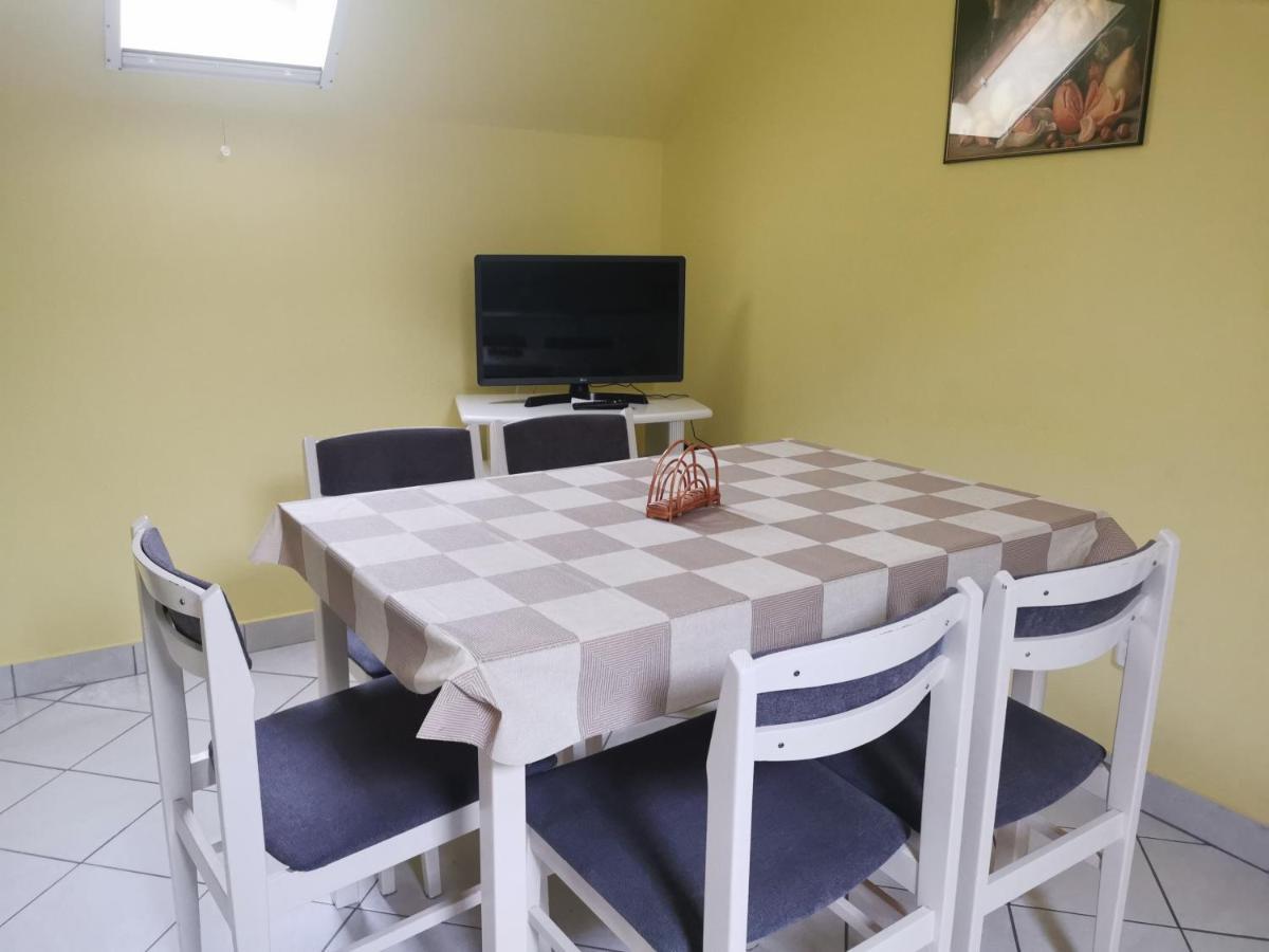 Bianka Apartman Balatonlelle Luaran gambar
