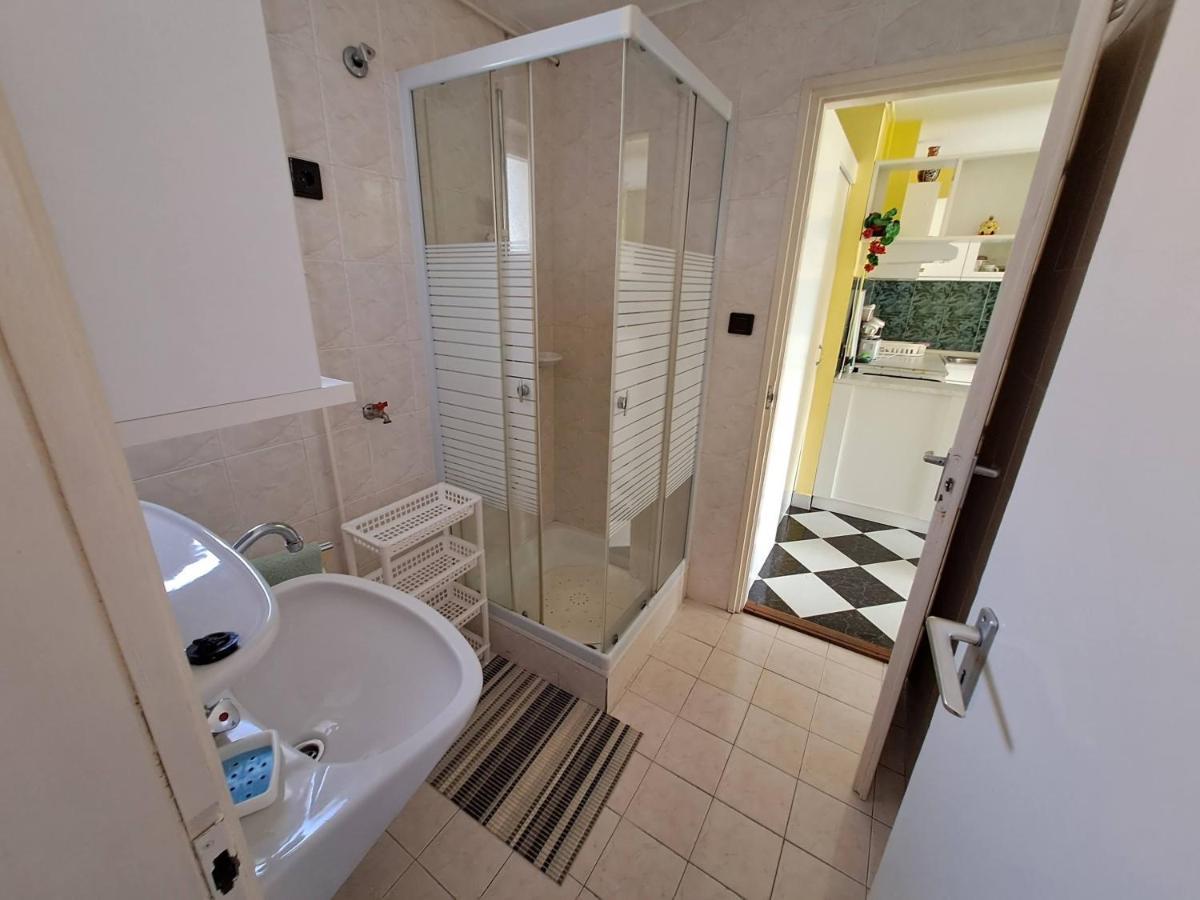 Bianka Apartman Balatonlelle Luaran gambar